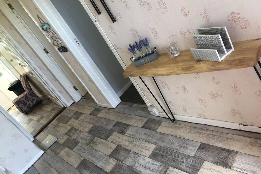 Sea House, Castlerock - Hosts 6, 3 Bedroom House 외부 사진