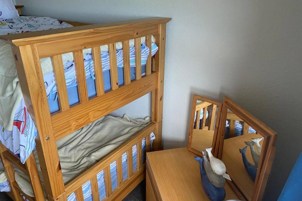 Sea House, Castlerock - Hosts 6, 3 Bedroom House 외부 사진