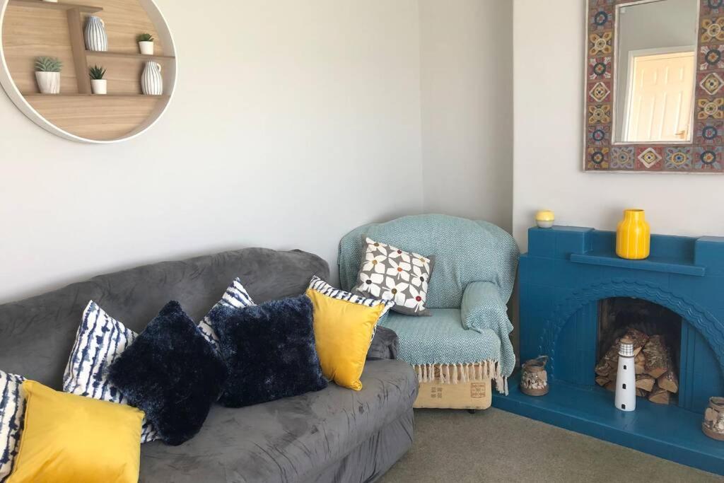 Sea House, Castlerock - Hosts 6, 3 Bedroom House 외부 사진