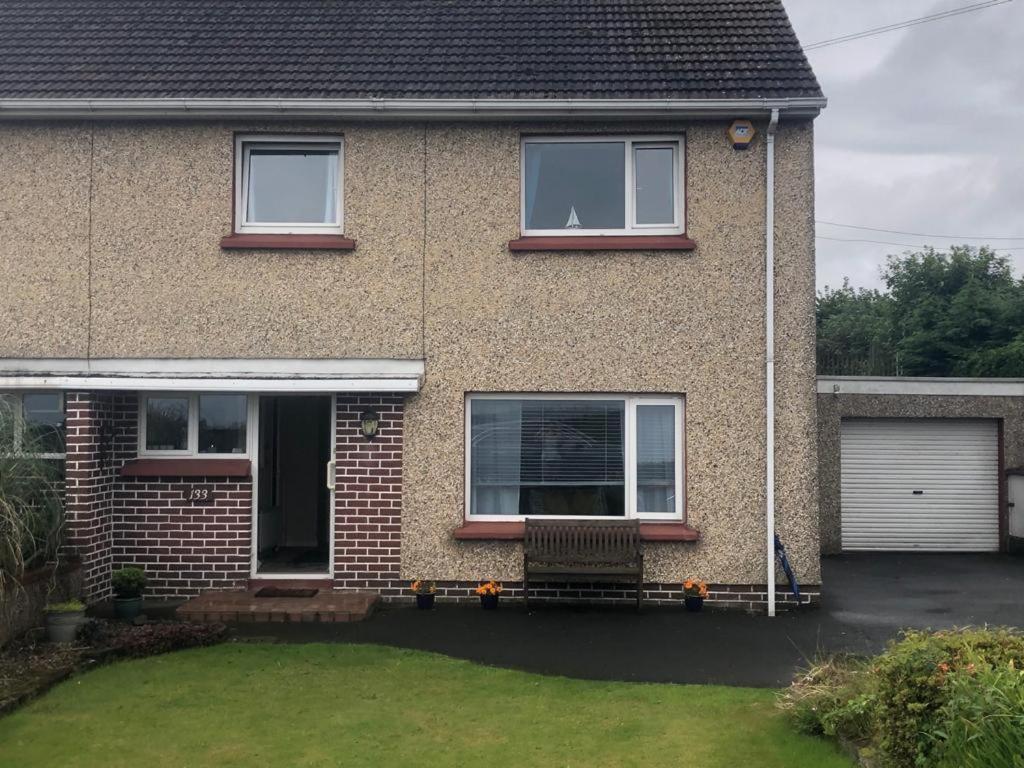 Sea House, Castlerock - Hosts 6, 3 Bedroom House 외부 사진